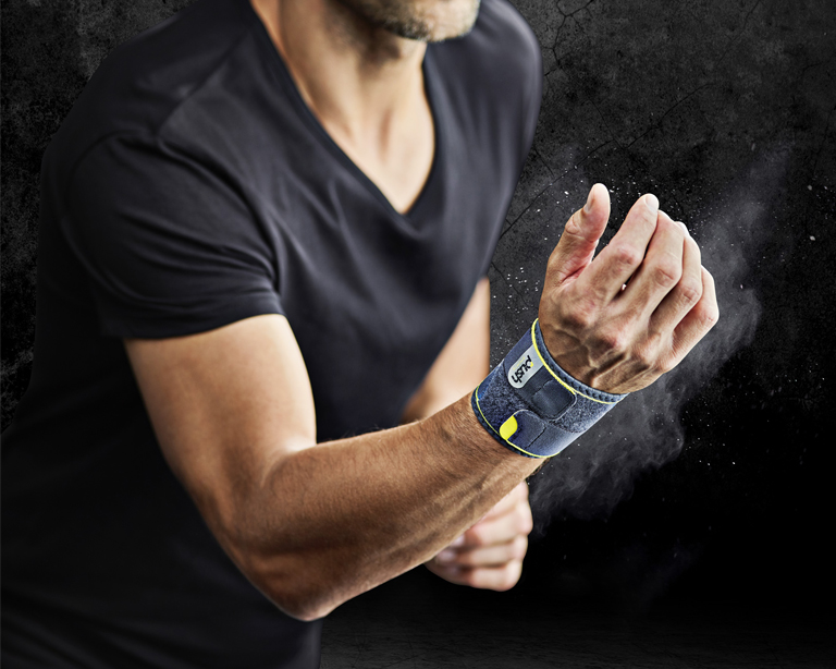 Best wrist brace store for sports